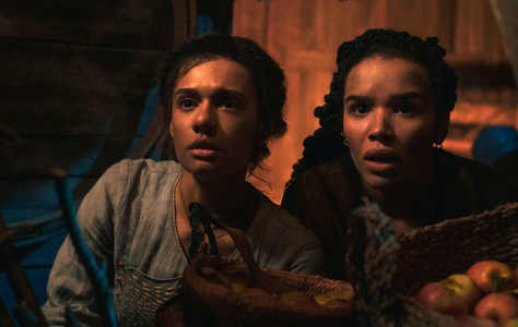 Madeleine Madden and Zoë Robins of "Wheel of Time" on Amazon Prime
