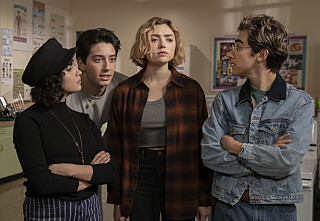 SCHOOL SPIRITS: “Seance Anything” (L-R): Sarah Yarkin as Rhonda, Milo Mannheim as Wally, Peyton List as Maddie and Nick Pugliese as Charley in season 1, episode 7 of the Paramount+ series SCHOOL SPIRITS. Photo Credit: Ed Araquel/Paramount + © 2023 AwesomenessTV Holdings, LLC. All Rights Reserved. Awesomeness, ATV, School Spirits and all related titles, logos and characters are trademarks of AwesomenessTV. Paramount+ is a trademark of Paramount Pictures. Created for Television By Nate & Megan Trinrud.